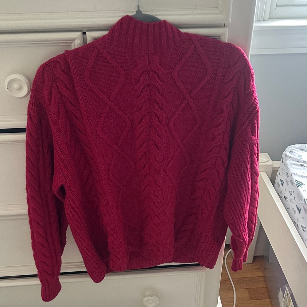 Old Navy Women's Cable Knit Turtleneck Sweater - Red